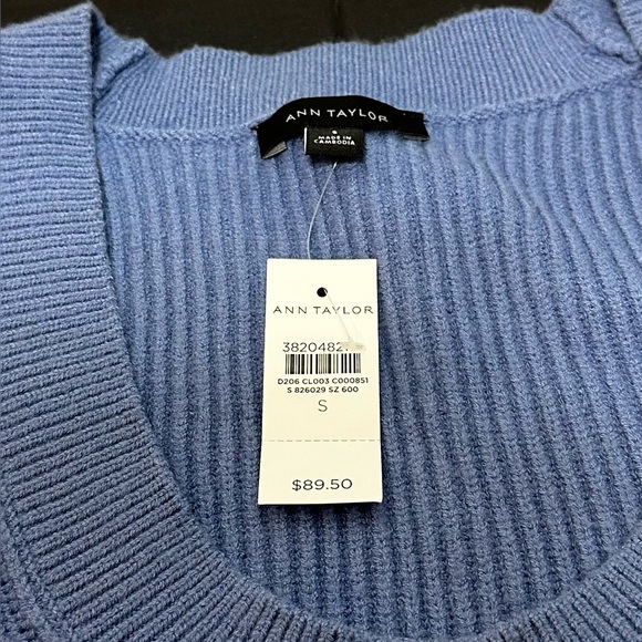 Ann Taylor Light Blue Ribbed Scoop Neck Sweater - Picture 16 of 16